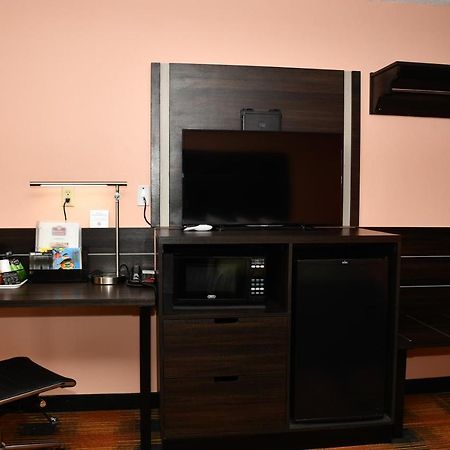 Regency Inn & Suites Faribault Buitenkant foto