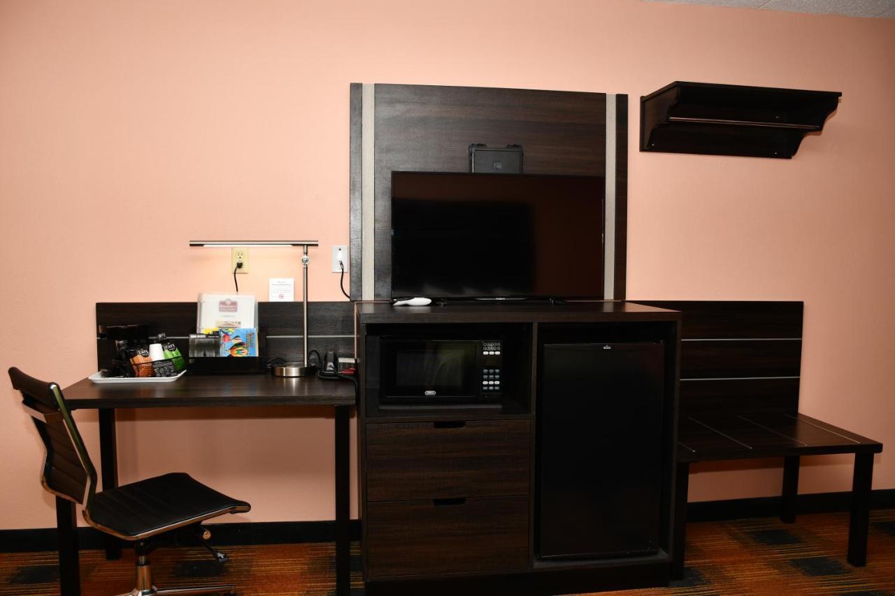 Regency Inn & Suites Faribault Buitenkant foto